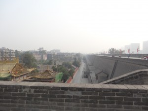 Les remparts à perte de vue (ce qui n'est pas très loin avec ce smog)