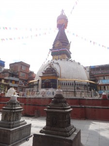 Les stupas sont nombreuses à Kathmandou.