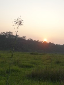 Couché de soleil sur l'East Rapti River.