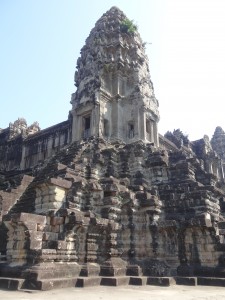Au sommet d'Angkor wat