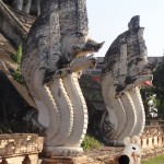 Les gardiens d'un temple de Chiang Mai.