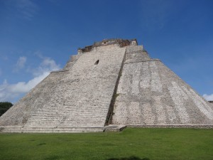 La pyramide d'Uxmal.